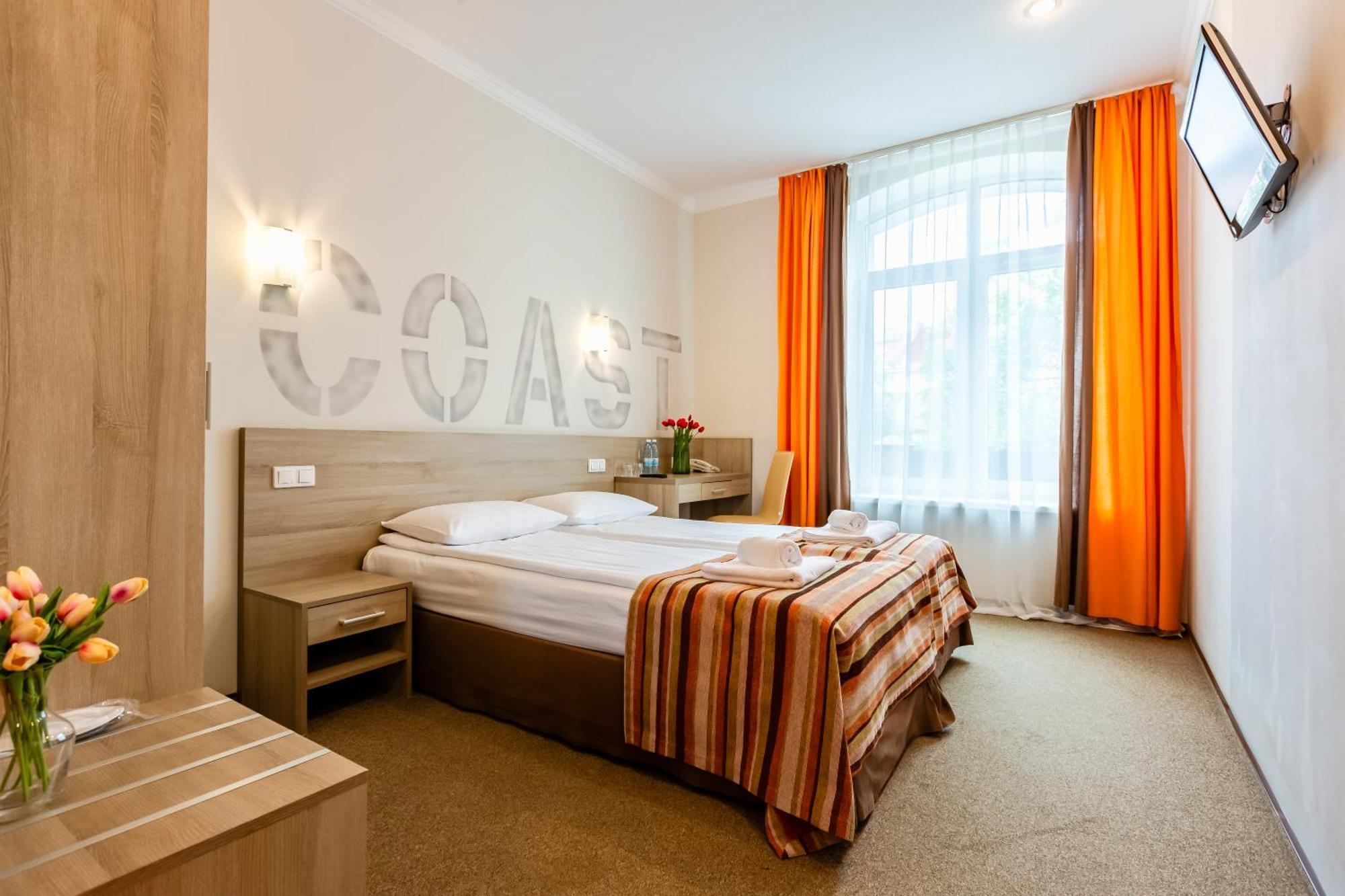 Practicotel Kiev Bagian luar foto